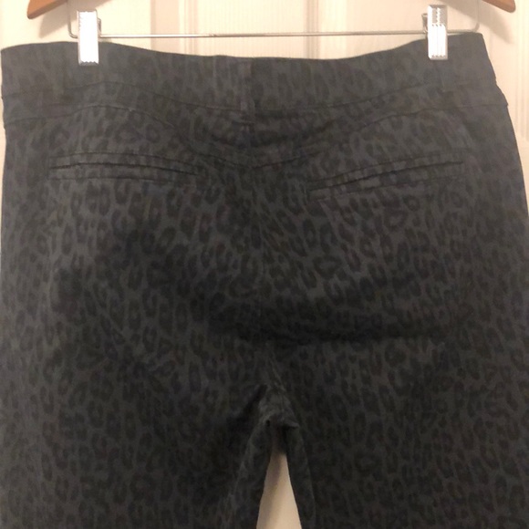 Leopard print pants - Picture 4 of 5